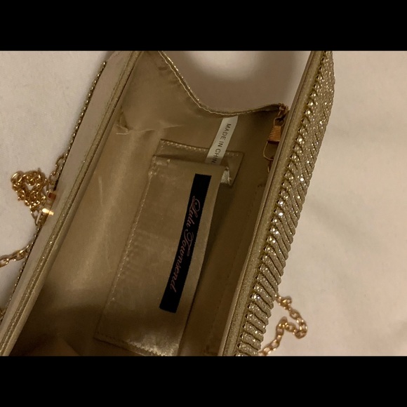 Champagne colored clutch - Picture 3 of 3